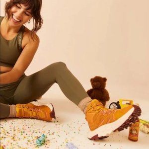 HOKA ONE ONE Anacapa Mid GTX Boot Hiker Desert Sun Orange Size 41 1/3 US 9 New